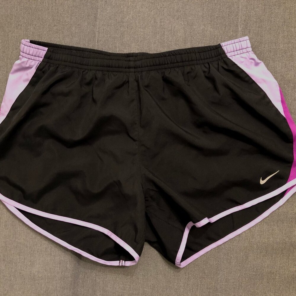 Nike Dri-Fit Women’s Running Shorts Black and Purple - Size L